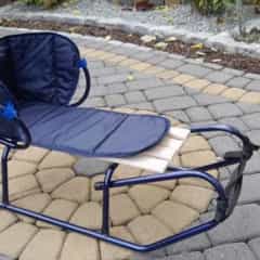 sanki z oparciem i materacykiem