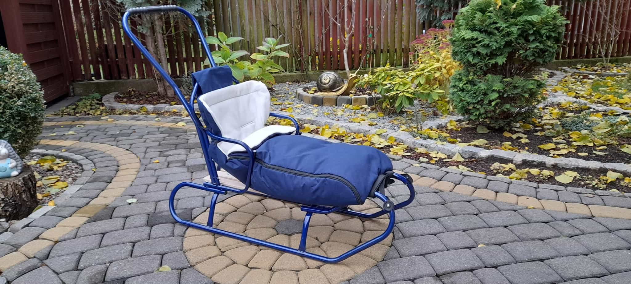 Sanki z pchaczem i ciepłym śpiworkiem