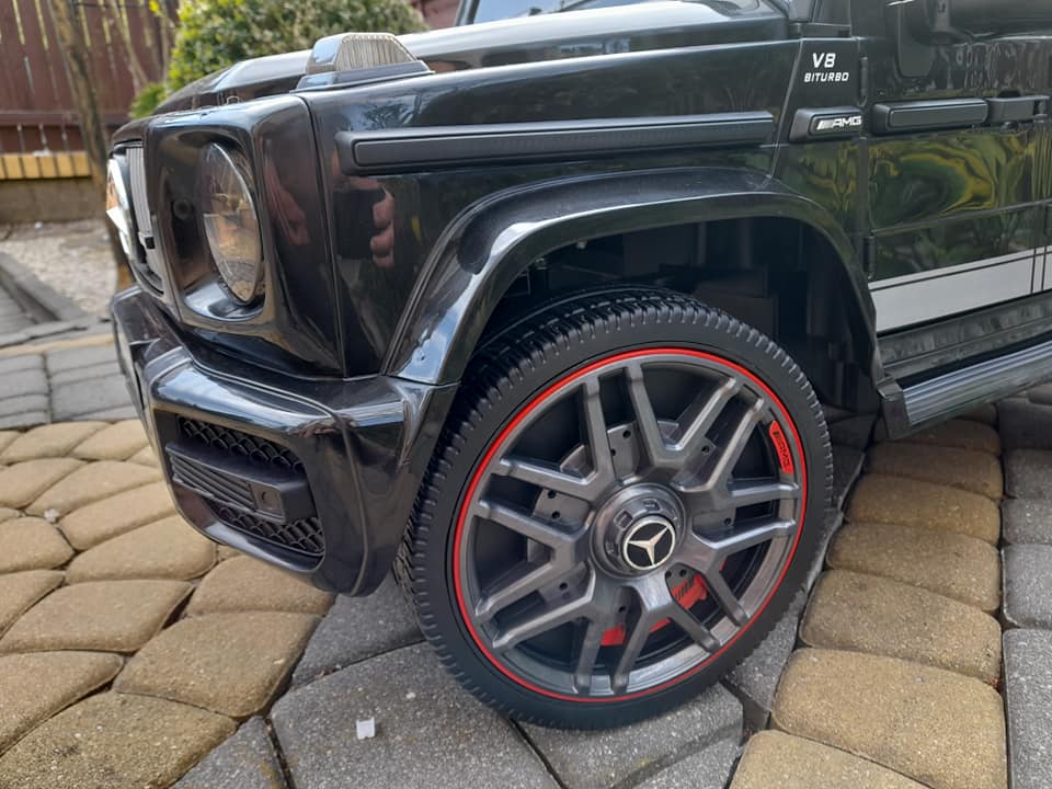 Mercedes na akumulator