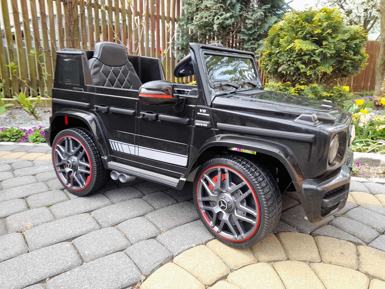 Mercedes na akumulator