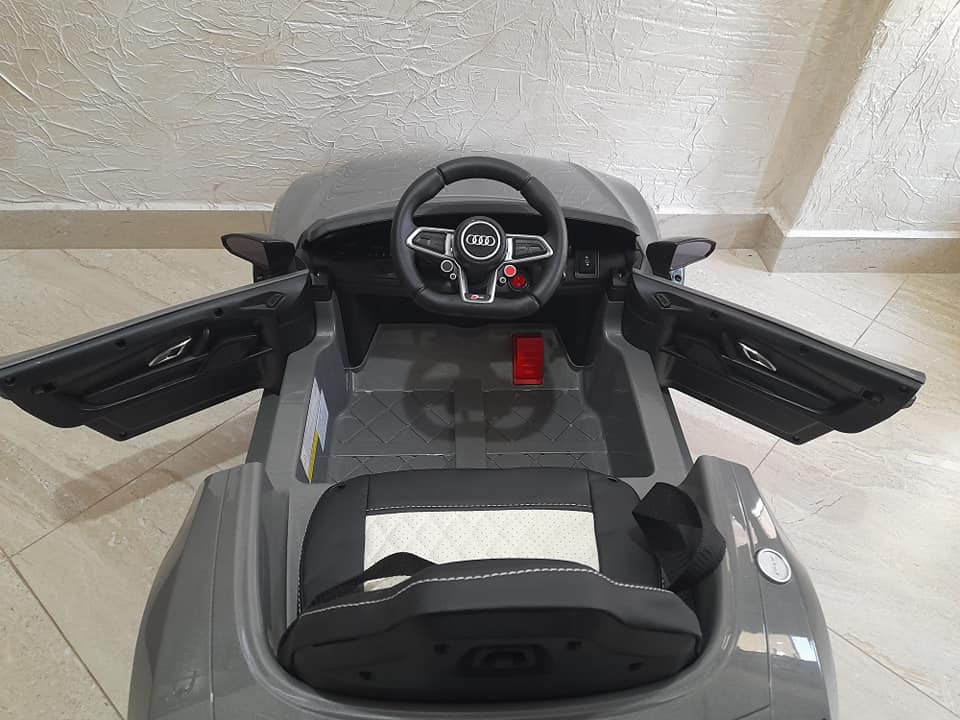 Samochód na akumulator audi r8 sport