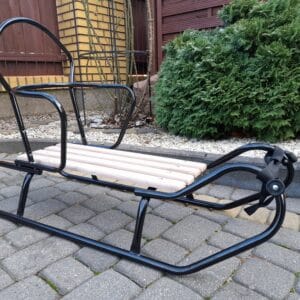Sanki metalowe z wysokim oparciem