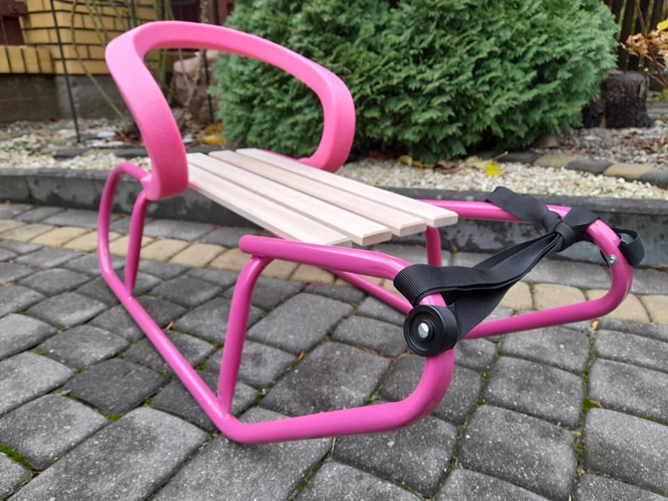 Sanki z miękkim oparciem