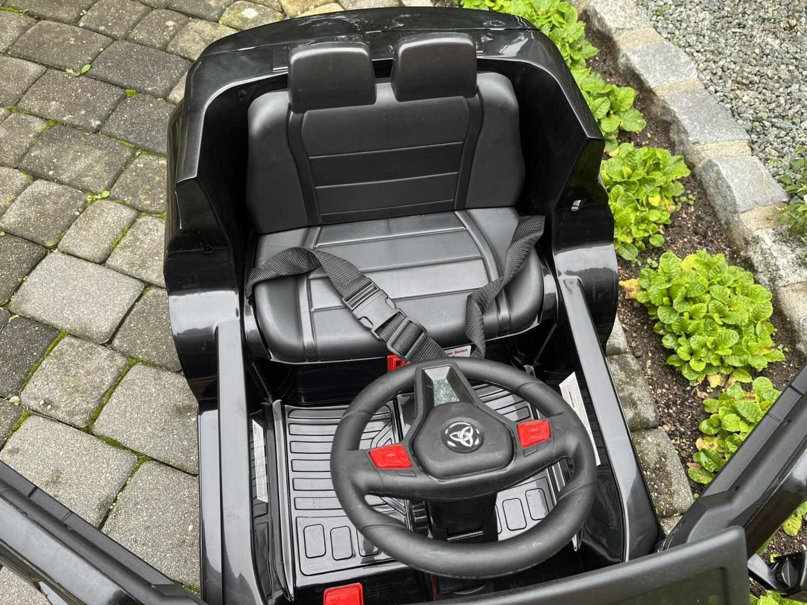 Samochód dziecięcy na akumulator. SUV. - obrazek 6