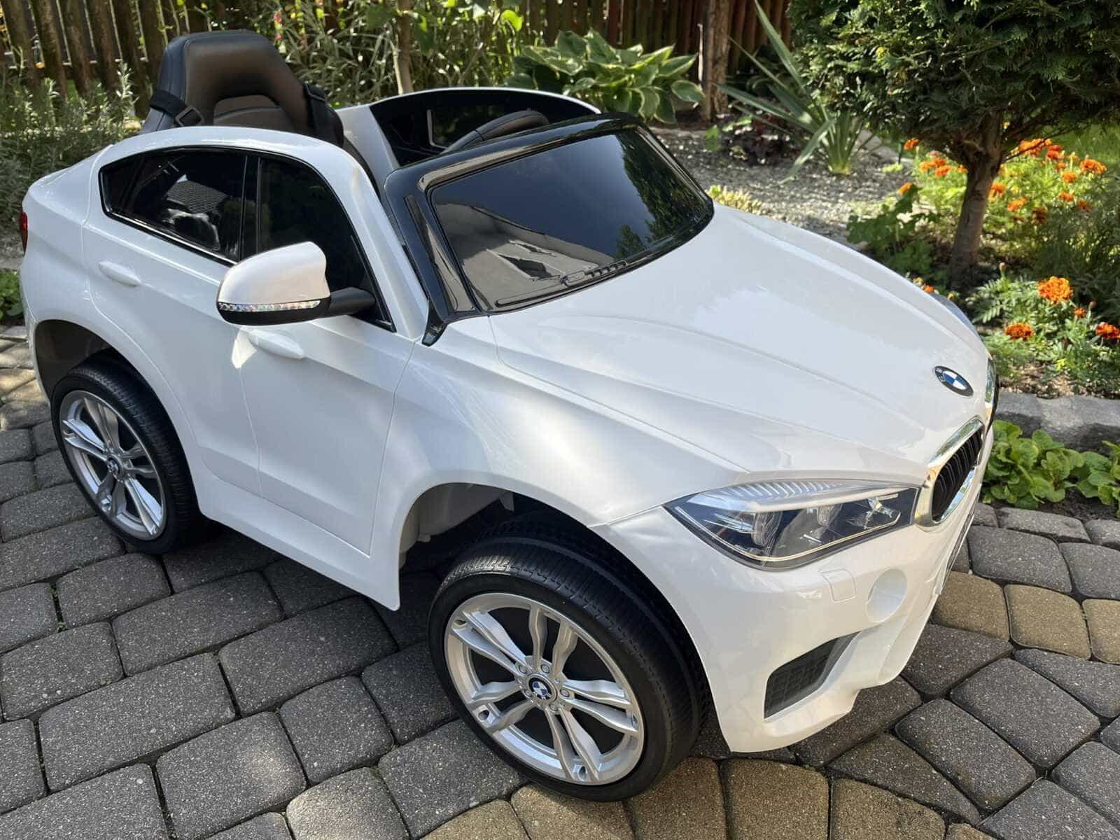 Samochód na akumulator BMW X6 M LIFT - obrazek 3