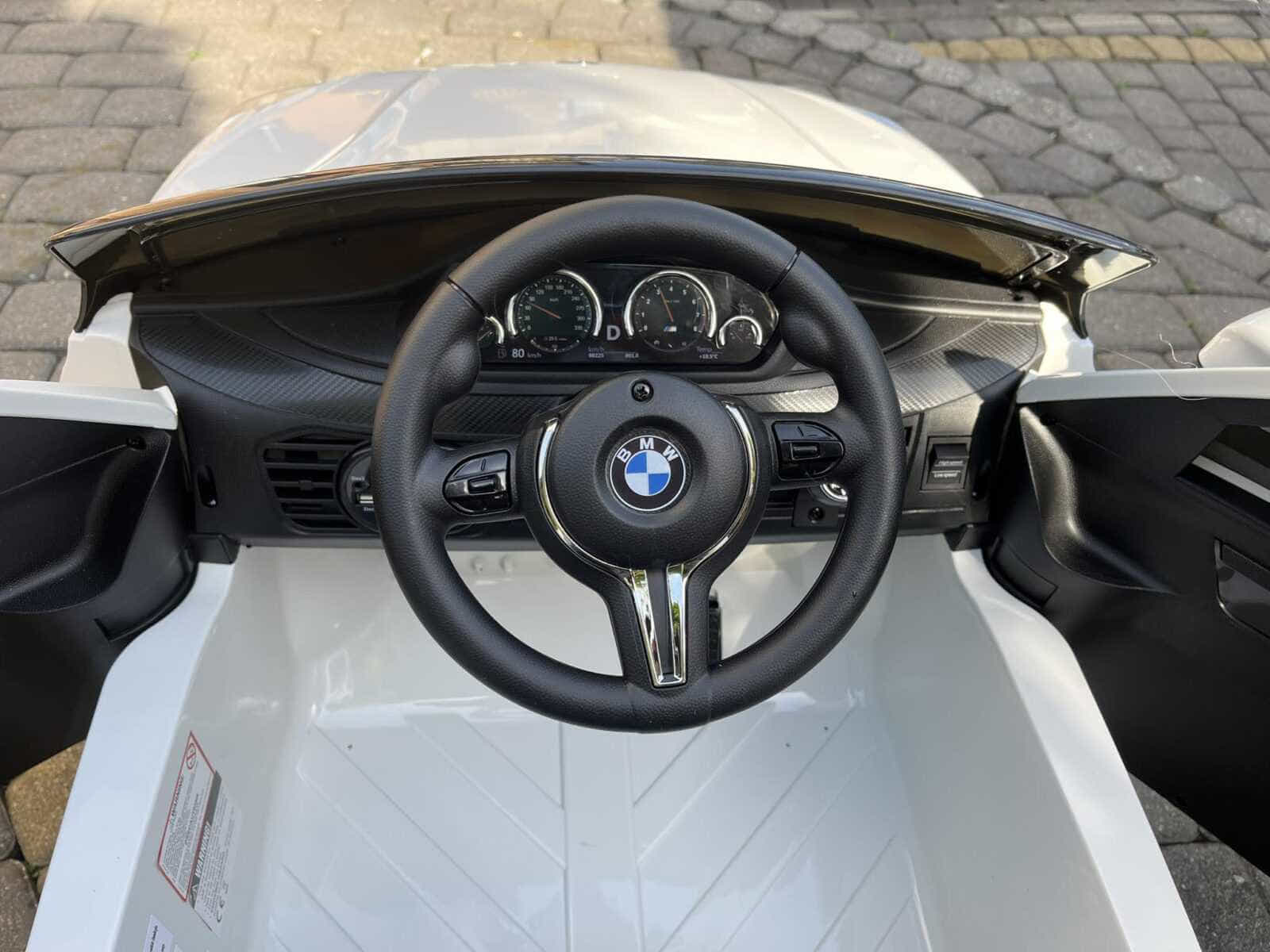 Samochód na akumulator BMW X6 M LIFT - obrazek 4