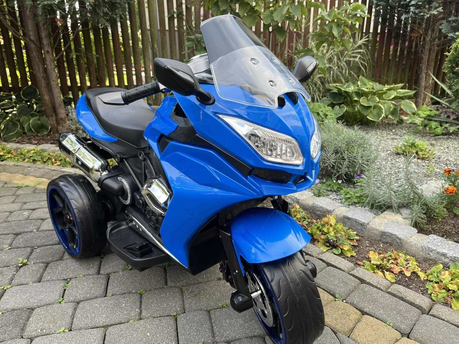 Motorek na akumulator